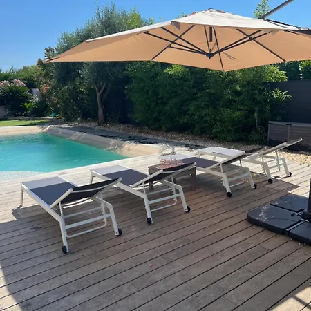 Villa Superbe Piscine Proche Et Au Calme